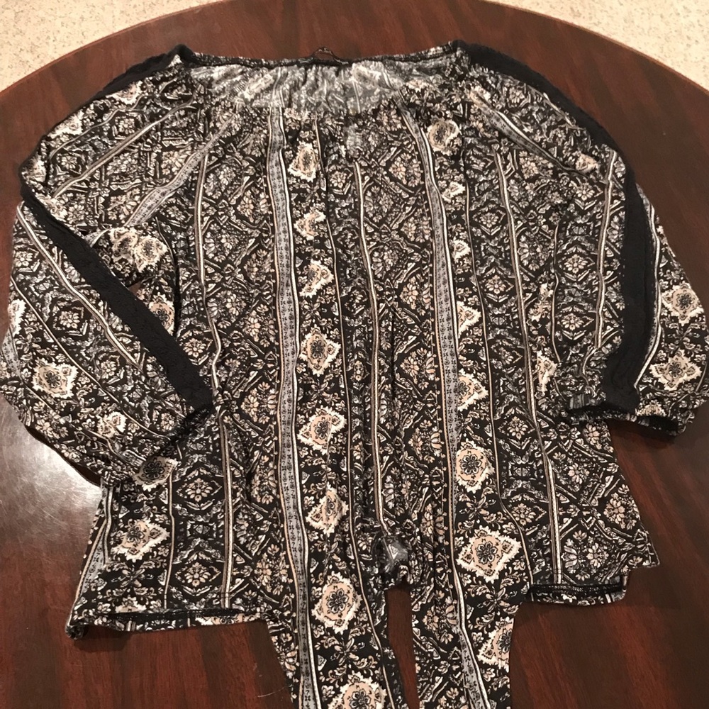 French Laundry 3/4 Sleeve Tie Front Boho Blouse